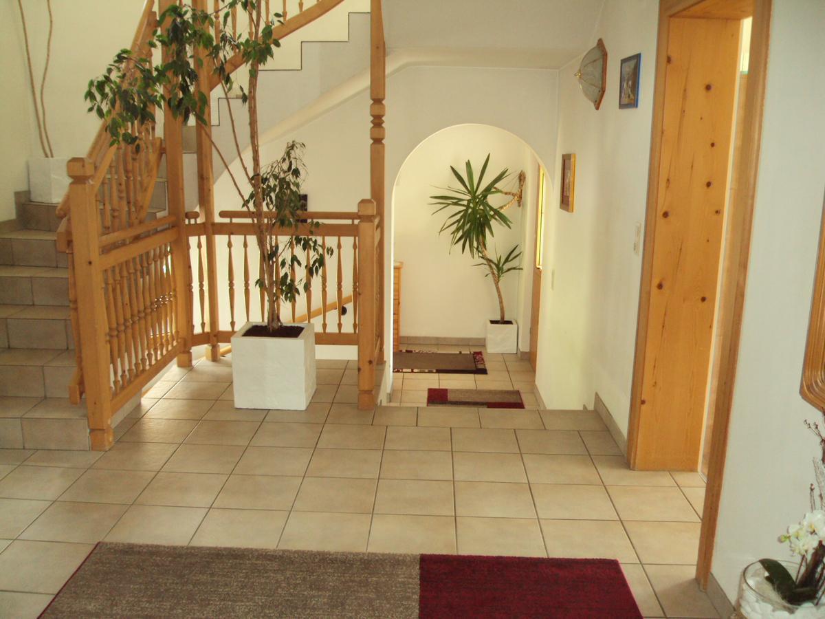 Haus Fuetsch Apartment เวอร์เกน ภายนอก รูปภาพ